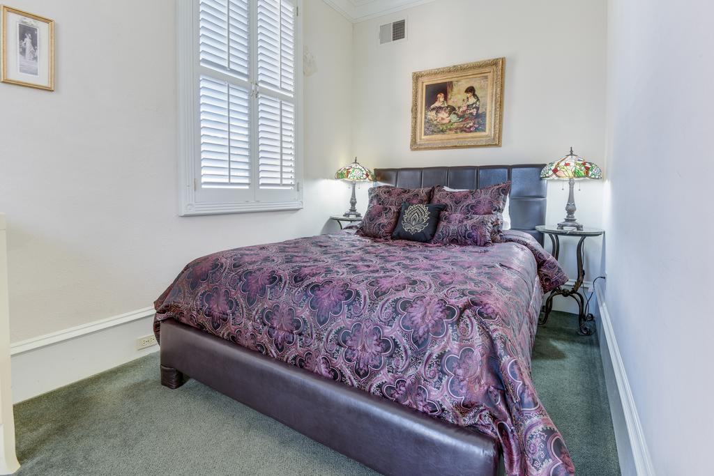 Chateau Orleans New Orleans  Kültér fotó